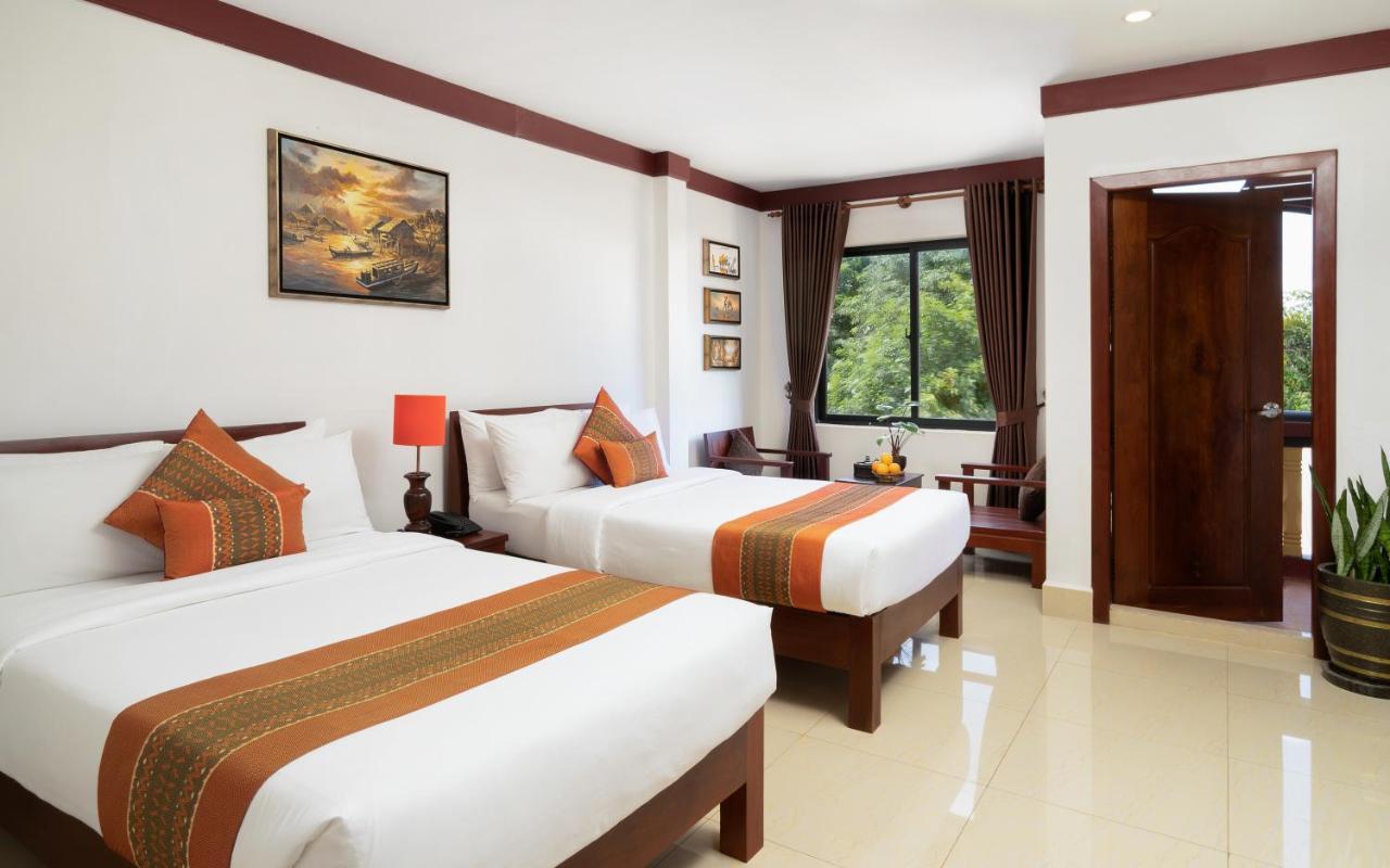 Khemara Sovannphum Hotel Siem Reap Exterior foto
